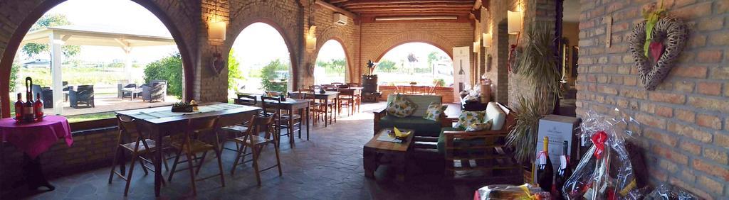 Agriturismo Isola Augusta Palazzolo dello Stella Exteriör bild