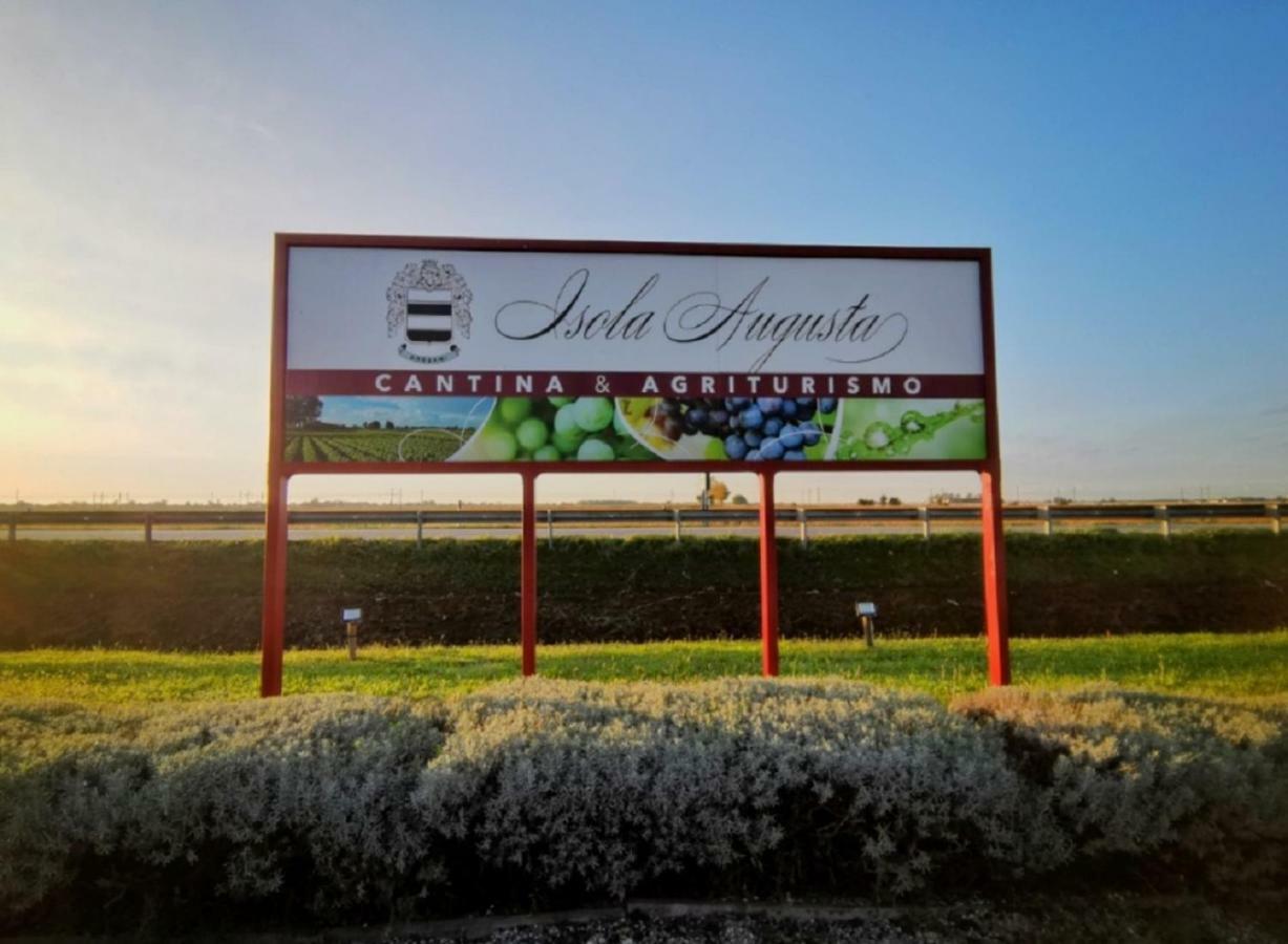 Agriturismo Isola Augusta Palazzolo dello Stella Exteriör bild